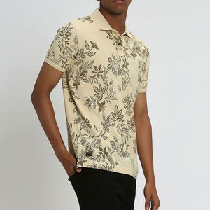 Polo sublimado de manga corta ajustado de color sólido hecho a medida para hombre, novedad de venta al por mayor - Product Image 4