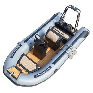 Bote de Pesca RC de Aluminio Soldado con Buscador de Peces, GPS, Navegación Automática y Control Remoto (Hasta 8 mph) - Product Image 1