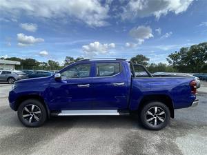 Pick-up 4x4 Peugeot Landtrek Double Cabine Haute Gamme 2024, Conduite à Droite, Moteur Turbodiesel 1.9L, Boîte Automatique 6 Vitesses, 150 ch - Product Image 2