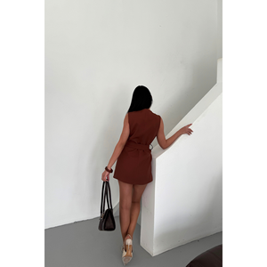 Chaleco Marrón para Mujer con Detalle de Ribete, Bolsillo Grande, Diseño Elegante - Product Image 1