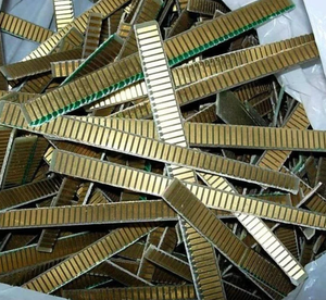 Déchets de doigts de RAM en or taillé bon marché pour la récupération d'or / Doigts de CPU en or de qualité, déchets de CPU en céramique et déchets de RAM d'ordinateur - Product Image 1