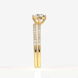 Bague de fiançailles en or 9 carats avec diamant moissanite taille portugaise, élégante et luxueuse - Product Image 4