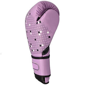 ถุงมือชกมวยที่ให้การรองรับที่สมดุลและสวมใส่สบาย พร้อมดีไซน์ระบายอากาศได้ดีและพอดีกับข้อมืออย่างปลอดภัย - Product Image 3