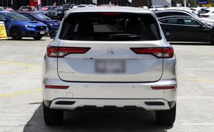 Mitsubishi Outlander 2022  RHD - Product Image 3