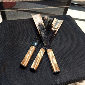 Cuerno natural de buey con mango largo grabado mango de hueso nombre artesanía regalo para el Día del Padre y de la madre - Product Image 1