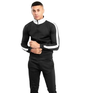 Ensemble de jogging d'hiver personnalisé pour hommes Vêtements de sport à capuche avec survêtement de couleur unie écologique chez SAMMY WEARS - Product Image 5