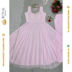 Nueva presentación hermosa colección de trajes de trabajo de diamantes en Tarifa mayorista por Royal export Surat - Product Image 3
