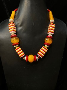 สร้อยคอ2025ผู้หญิงขายดีพร้อมลูกปัดเรซิ่นทำมืออินเดียธีมความรักทันสมัยเครื่องประดับแฟชั่นแบบศิลปะ - Product Image 4