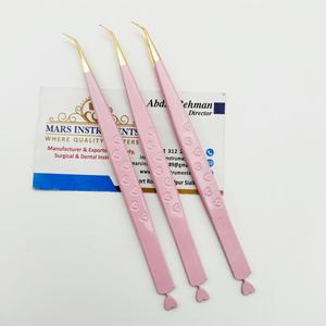 แหนบต่อขนตาปลอมสีชมพูปลายพิมพ์ลายหัวใจสีทองแหนบต่อขนตาปลอมแบบแยกสีล้วน - Product Image 1