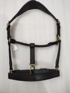 Harnais en cuir Adeefa Enterprise, noir, avec cristaux et rembourrage noir pour chevaux, avec ferrures en laiton, pour chevaux. - Product Image 2