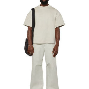 T-shirt pour homme imprimé sur mesure, 100% coton, tissu tricoté de haute qualité 350 GSM, poids lourd, coupe classique, formel, fabriqué au Pakistan - Product Image 4