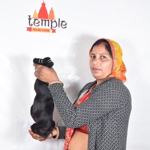 Paquete de cabello crudo de color 100% Temple Indian Virgin Cutícula Alineada Procesamiento Ninguno Venta al por mayor Extensiones de cabello humano sin procesar - Product Image 4