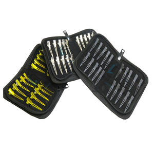 Nouvelles pinces à cheveux de petite taille avec plusieurs couleurs personnalisées disponibles Gravure de logo sur clips et housses en cuir - Product Image 1