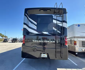 Camping-car/Caravane d'occasion CLEAN 2021 T-h-o-r C-h-a-l-l-e-n-g-e-r 35MQ - Product Image 1
