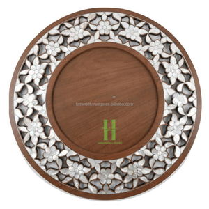 Plateau Décoratif Unique avec Nacre Design Boho Plats Assiettes pour Présentoir à Chocolat Plateau de Service du Ramadan du Vietnam - Product Image 1