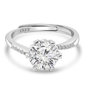 Bague solitaire minimaliste Zarkan en argent 925 avec diamant américain taille princesse, plaqué rhodium et pierre d'agate incrustée, idéale pour un cadeau de fiançailles - Product Image 1