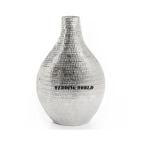 Haute Qualité Designer Métal Fleur Vase Noir Fini En Gros Nouveau Porte-Fleur Vente Chaude En Gros Métal Pot De Fleur - Product Image 2