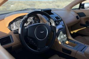 Excellent état, Aston Martin V8 Vantage d'occasion de 2008 - Product Image 1