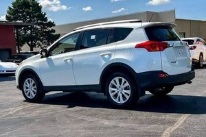 Toyota RAV4 AWD LT Diesel Automatique 2014 d'occasion, sièges en cuir, toit ouvrant, conduite à gauche, couleur foncée, livraison gratuite mondiale pour les nouveaux clients - Product Image 5