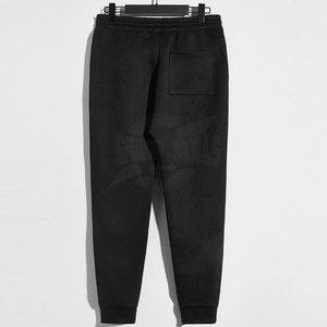 2025 Suministro directo de fábrica Logotipo personalizado Impreso Hombres Chándales Venta caliente Últimos chándales casuales de moda para hombres - Product Image 6