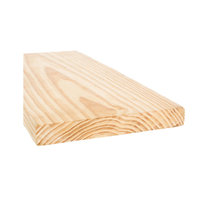 Southern yellow pine <b>wood</b> <b>planks</b> provided in large quantity for flooring and decorative applications - Product Image 4