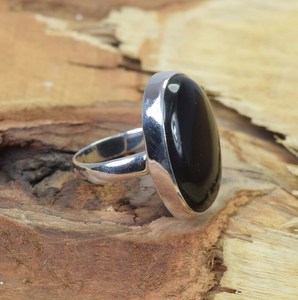 Bague ovale de luxe en argent sterling plaqué rhodium avec onyx noir, faite à la main, élégant cadeau pour femme, taille US 5 - Product Image 4
