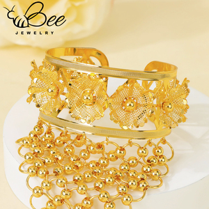 Anti Tarnish <b>Arabic</b> 24K Gold Plated Wedding Bracelet Jewelry Fashion Hollow Hand Chain Bracelet with <b>Ring</b> For Women - Product Image 4