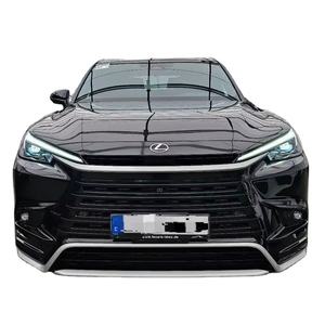 SUV hybride de luxe à transmission automatique AWD, 67 places, grand crossover, intérieur sport haut de gamme, en stock (Diesel gauche, R18, cuir) - Product Image 1