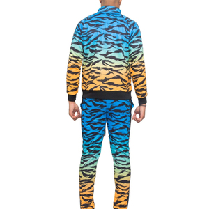 ปากีสถานผลิตชุดฮู้ดดี้แทรคสูทขายดี ผ้าฝ้าย 100% ระบายอากาศได้ดี รับผลิตตามแบบ สกรีนลายแบบซับลิเมชั่น - Product Image 3