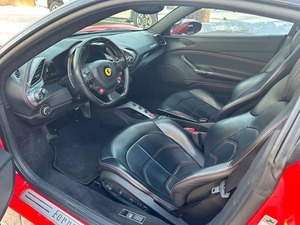 Yolo Tốt Nhất 2016 F E R R A R Tôi 488 Gtb Theo Mùa Bán Hàng Cao Cấp Sử Dụng Xe Ô Tô - Product Image 3