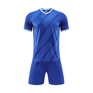 Ensemble d'uniformes de football personnalisés professionnels en spandex/polyester, couleurs et logos personnalisés pour les matchs compétitifs et les séances d'entraînement - Product Image 4