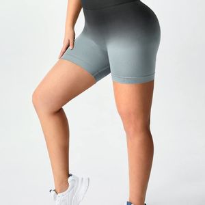 Short de yoga sculptant la silhouette, taille haute, maintien ferme, effet froncé, mélange de nylon et de spandex, récupération musculaire, entraînement - Product Image 6