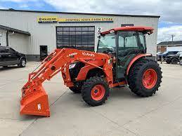 Tractor de Ruedas MX6000 4WD 70HP con Motor y Caja de Cambios para Uso Agrícola de Alta Productividad - Product Image 2