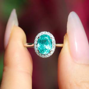 แหวนพลอยทัวร์มาลีนพาราอิบาธรรมชาติคุณภาพเยี่ยมและท็อปาซสีขาวทรงรี ตัวเรือนเงินแท้ 925 ทำด้วยมือ ของขวัญพิเศษสำหรับเขา - Product Image 4