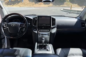 Toyota Land Cruiser USADO de 2017 - Product Image 4