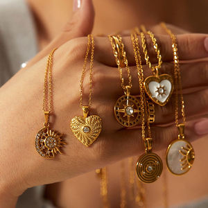 Collares con Colgante Redondo de Sol y Luna, de Plata de Ley Chapada en Oro Vintage, con Diamantes y Concha Natural, Estilo Hip Hop, para Hombre - Product Image 2