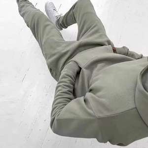 Otoño alta calidad chándal para hombre capucha rayas contraste bolsillo personalizado dos piezas conjunto hombres ropa gimnasio Jogging - Product Image 5