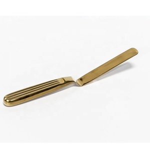 Spatule à gâteau en acier inoxydable, spatule à beurre inclinée, racloir à pâtisserie flexible pour la décoration et le glaçage - Product Image 4