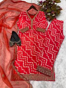 ชุดเสื้อผ้าอินเดียและปากีสถาน - Product Image 4