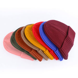 Bonnet en Laine Tricoté Doux et Chaud de Haute Qualité 2026, Logo Personnalisé, 100% Laine pour Hommes et Femmes - Vente en Gros - Product Image 4