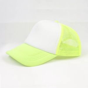AKA Mesh vente en gros Streetwear course à pied Snapback 5 panneaux multicolore en vrac mousse casquettes de camionneur sans logo style décent casquette de baseball - Product Image 3