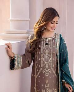 Robe de travail formelle pour femmes de qualité exceptionnelle moderne 2025-2026, dernier modèle de salwar kameez en coton pour les fêtes 01133 - Product Image 6