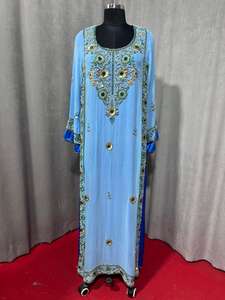 Robe décontractée Aabya brodée à la main avec logo 3D perlé sur le devant, taille empire, style soirée - Product Image 4