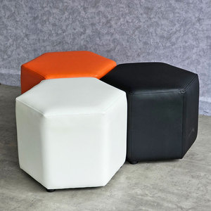 ชุดเก้าอี้โซฟาหกเหลี่ยมร่วมสมัย 3 ตัว หุ้มหนังเทียม (GDSF009) - Product Image 2