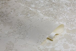 ROSELLEA Papier Peint Intissé Moderne à Motif Damassé, Anti-humidité, Imperméable, Antistatique, Idéal pour les Espaces de Divertissement - Meilleures Ventes - Product Image 5