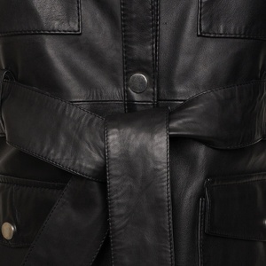 เสื้อโค้ทยาวเสื้อแจ็คเก็ตหนังแกะสีดำสำหรับผู้หญิงเสื้อโค้ทสำหรับฤดูหนาวปรับแต่ง2024 - Product Image 3