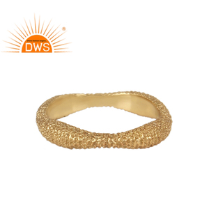 Anillo de banda apilable chapado en oro de 18 quilates de último diseño, joyería fina Demi para mujer, regalo para ella - Product Image 1