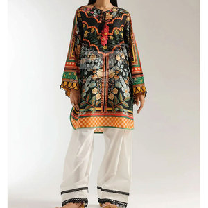 Salwar Kameez pakistanais en tissu de haute qualité, exclusif pour femmes, Salwar Kameez pakistanais personnalisé - Product Image 1