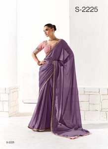 Saree de créateur à base de tissus de qualité supérieure avec blouse de travail manuel Collection disponible au tarif de gros idéal pour une tenue de fête. - Product Image 4