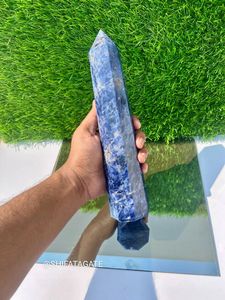 Vente en gros Artisanat populaire Cristaux Pierres de guérison Sodalite Point Tour de cristal Tour de quartz pour la décoration Chine 11 pouces Grand bleu - Product Image 5